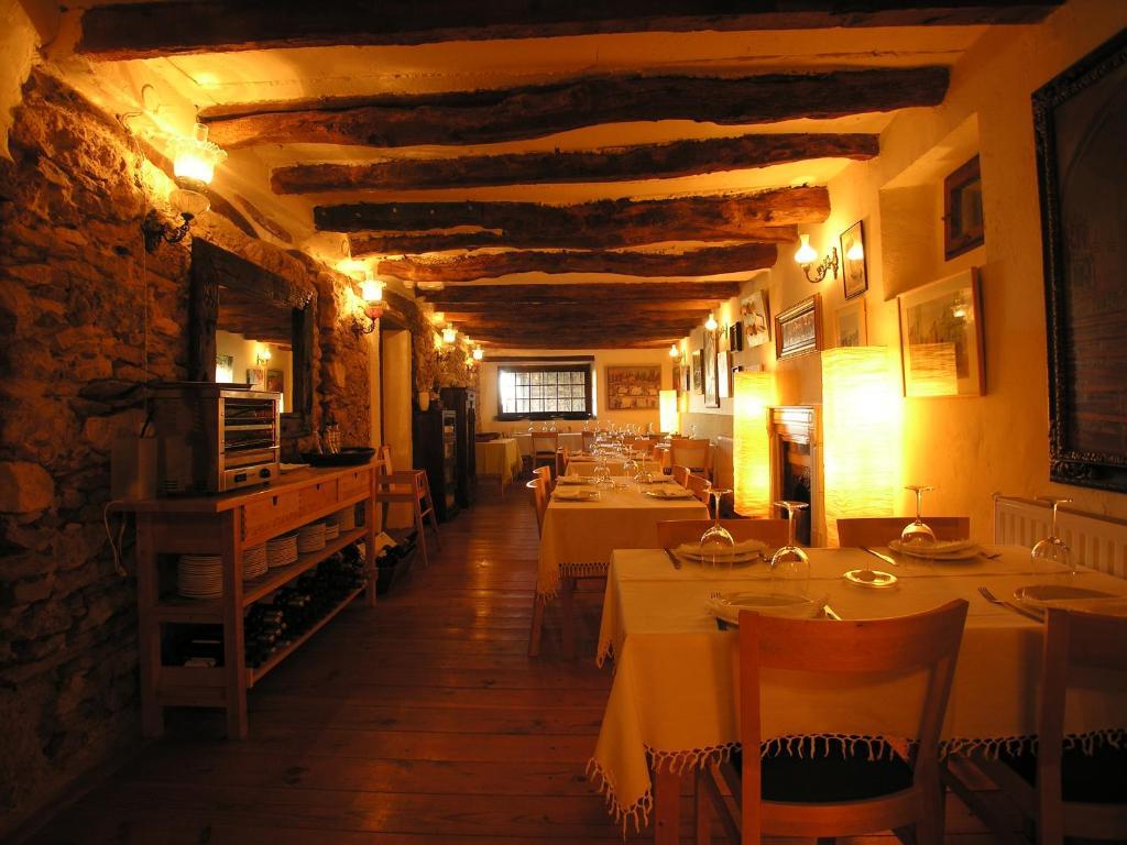 La Posada Del Pintor Тардахос Экстерьер фото