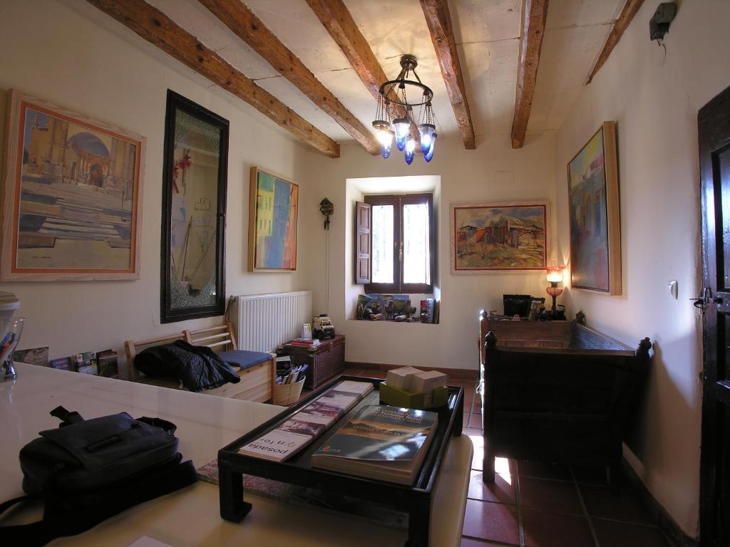 La Posada Del Pintor Тардахос Экстерьер фото
